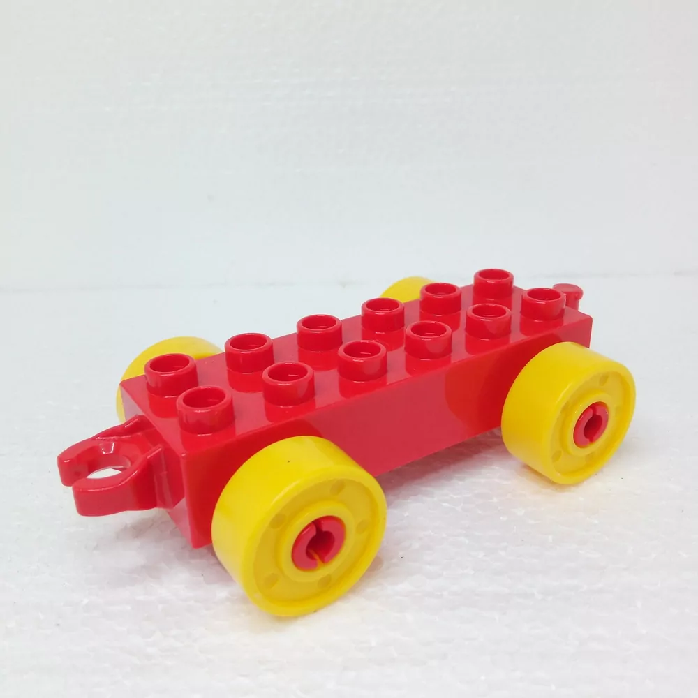Lego® Duplo® Podvozek červený, žlutá kola - VÝPRODEJ