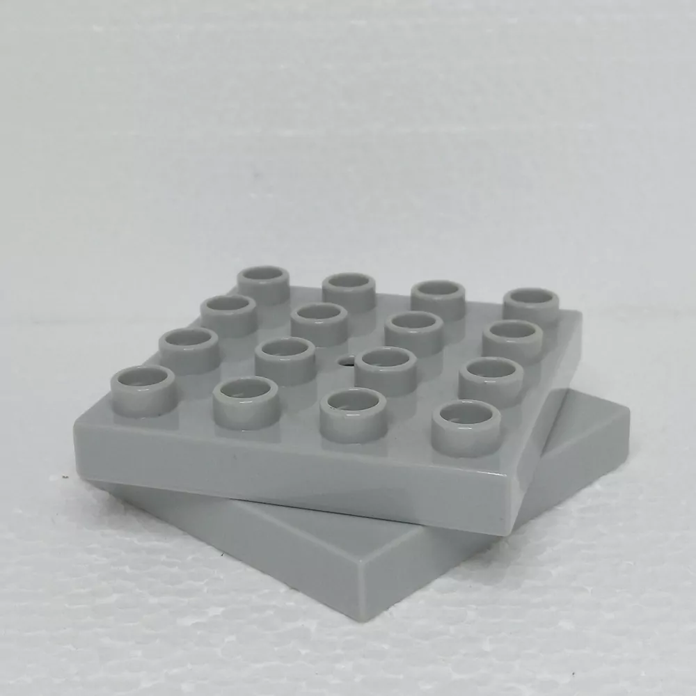 Lego® Duplo® Otočná kostka 4x4 šedá