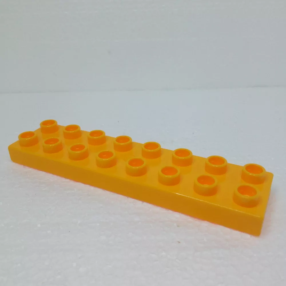 Lego® Duplo® Podložka 2x8 tmavě žlutá
