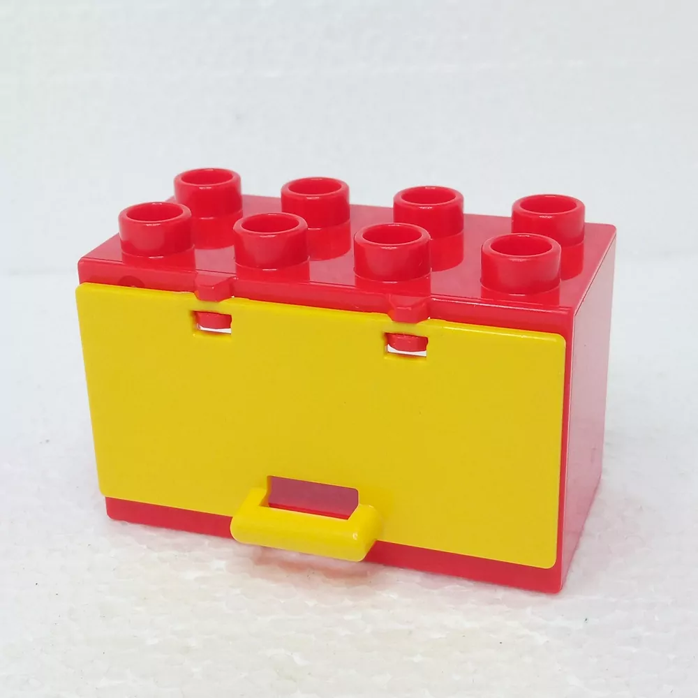 Lego® Duplo® Skříňka červená, žlutá dvířka