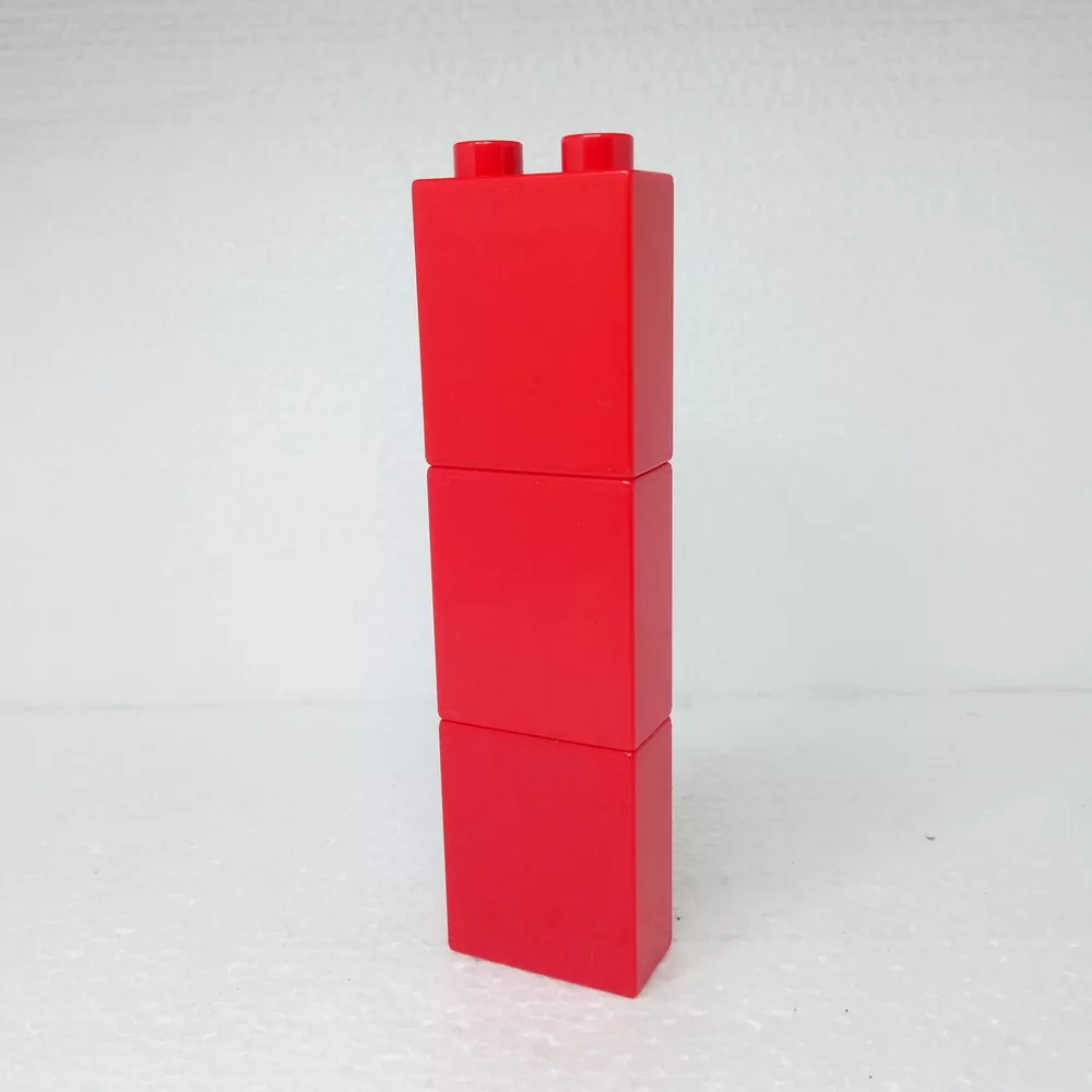 Lego® Duplo® Sloup 1x2x6 Červený