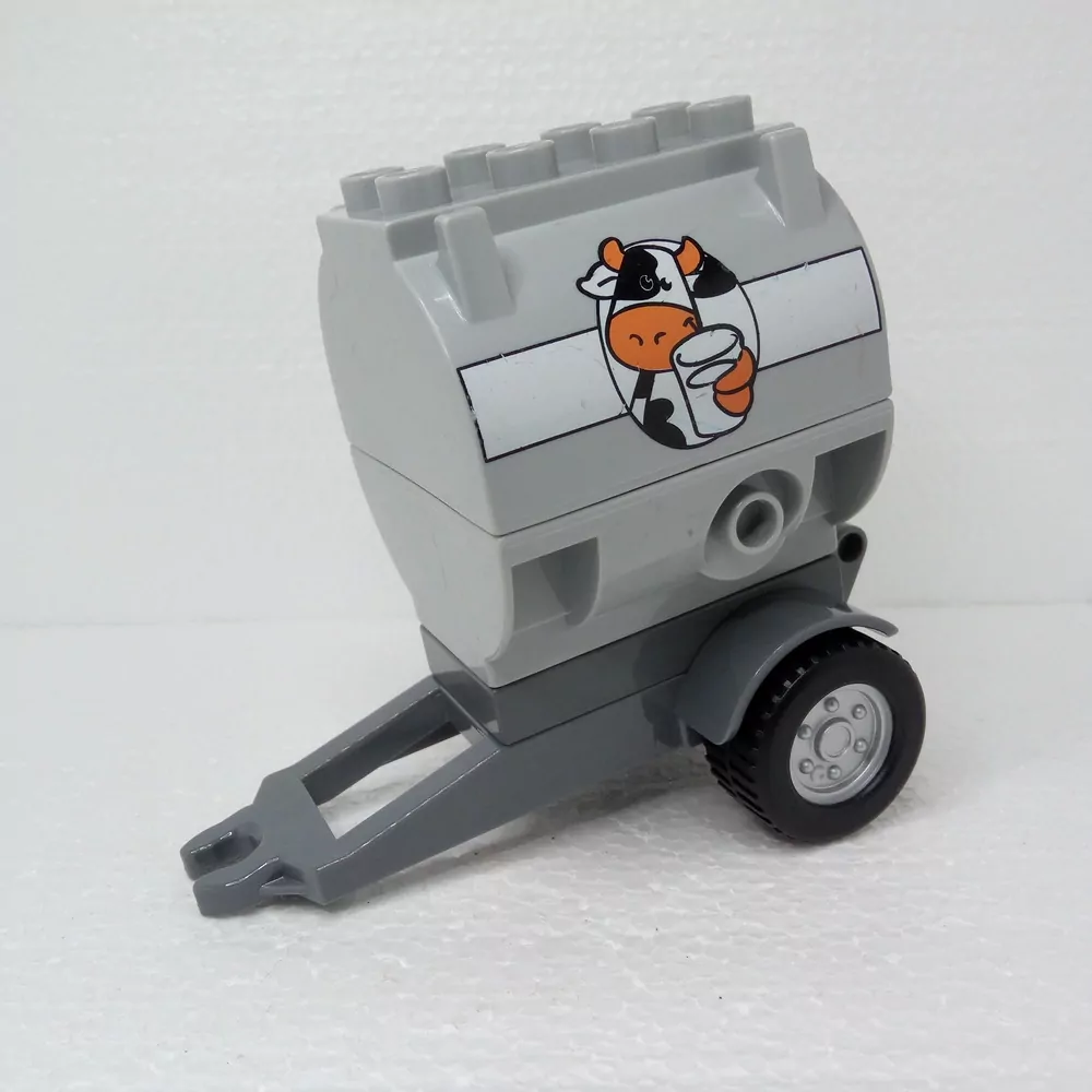 Lego® Duplo® Vlečka mlékárna