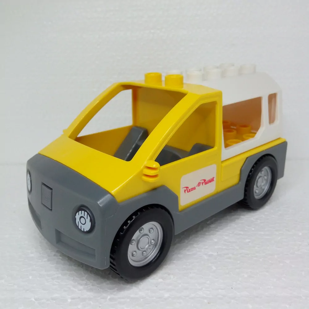 Lego® Duplo® Pickup žlutý s úložným prostorem