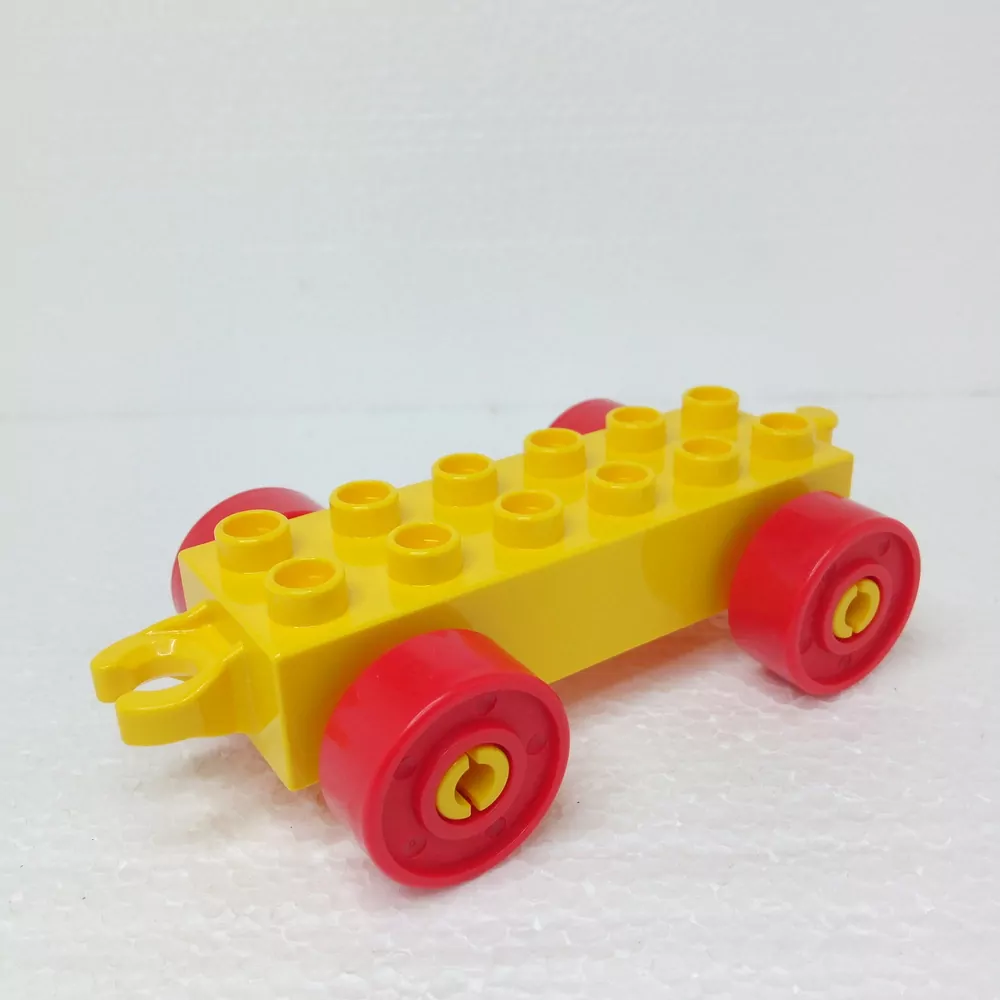 Lego® Duplo® Podvozek žlutý, červená kola