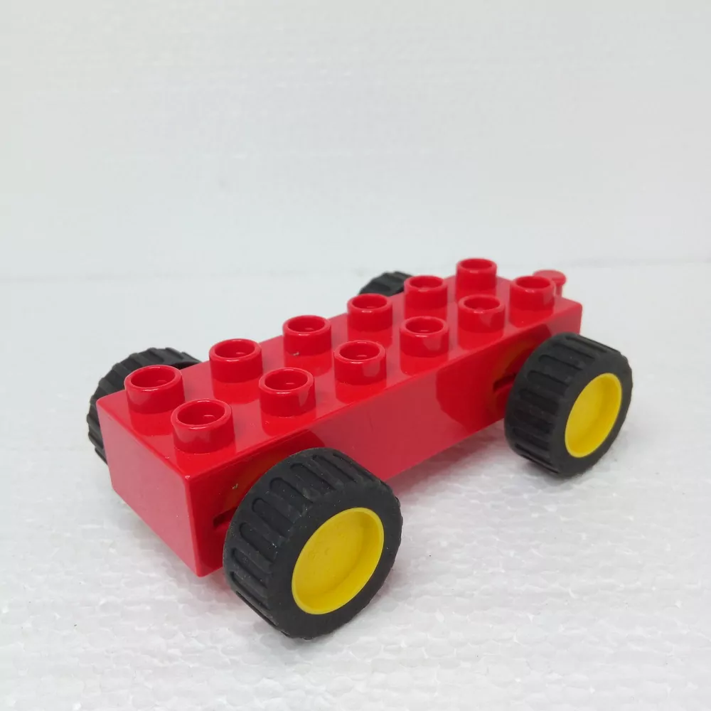 Lego® Duplo® Podvozek červený se setrvačníkem