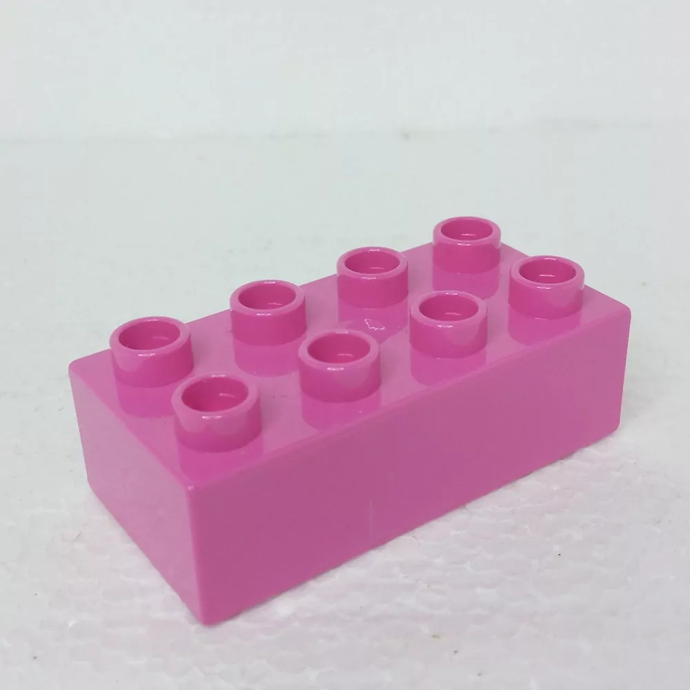 Lego® Duplo® Kostka 2x4 tmavě růžová