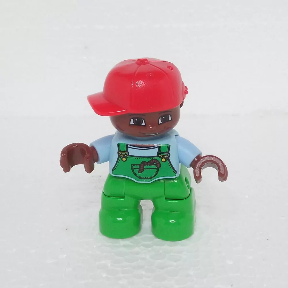 Lego® Duplo® Panáček Dítě Chlapeček červená kšiltovka