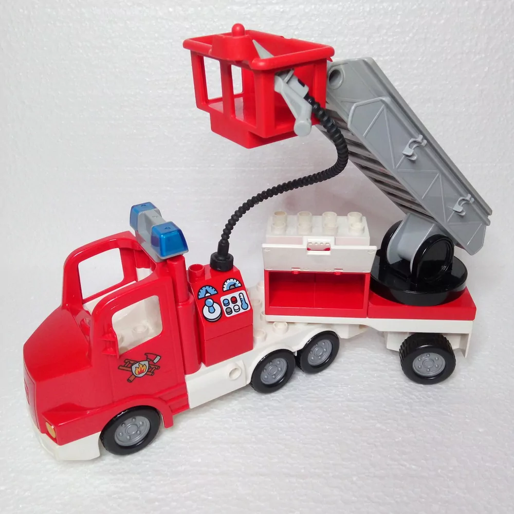 Lego® Duplo® Hasičské auto velké