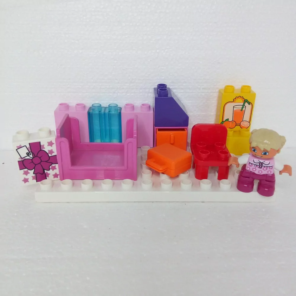 Lego® Duplo® A-Dětský pokoj pro holky