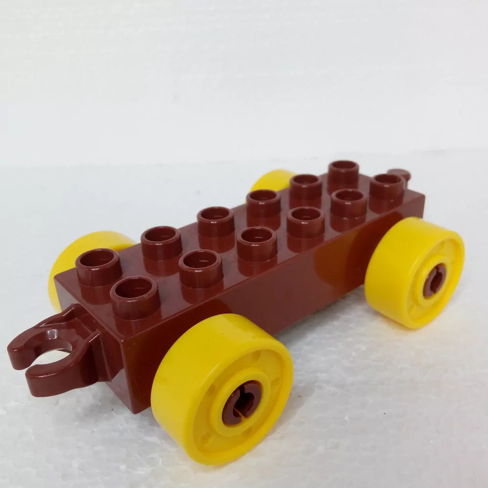 Lego® Duplo® Podvozek hnědý, žlutá kola