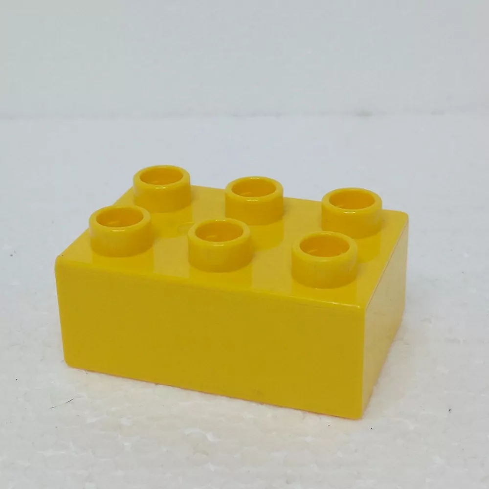 Lego® Duplo® Kostka 2x3 žlutá