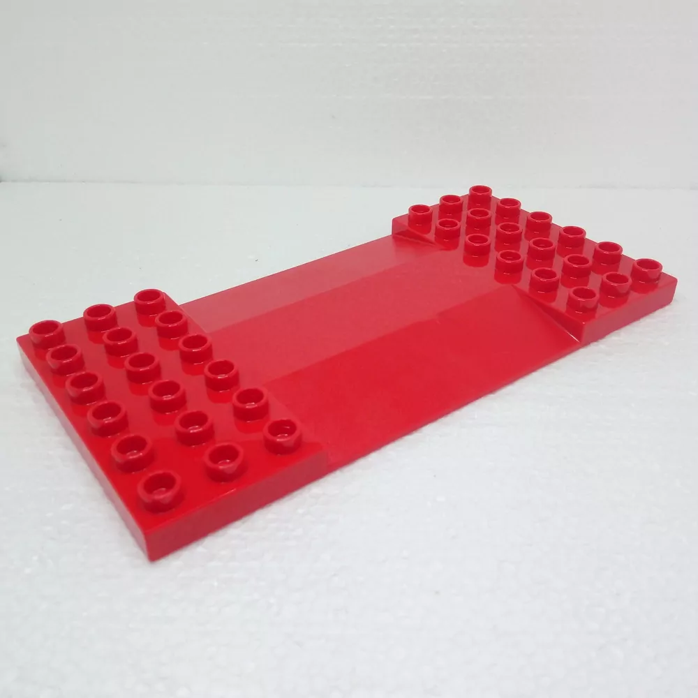 Lego® Duplo® Podložka 6x12 červená s přejezdem