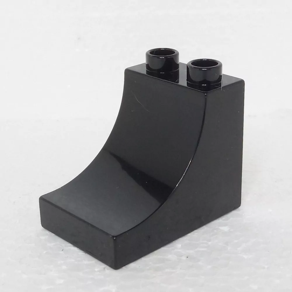 Lego® Duplo® Kostka 2x3x2 zkosená oblá černá