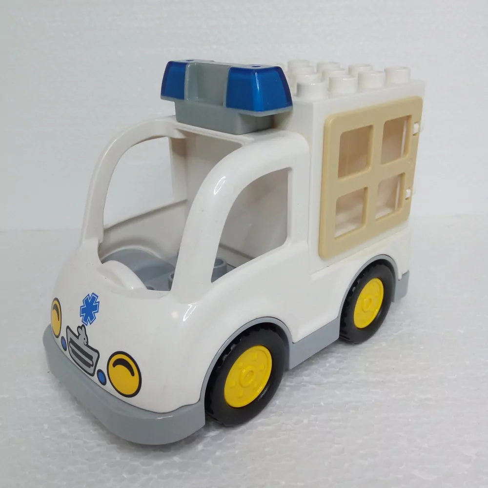 Lego® Duplo® Sanitka bílá