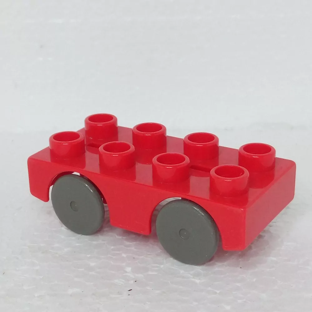 Lego® Duplo® Podvozek autíčka červený (auto na autodráhu)