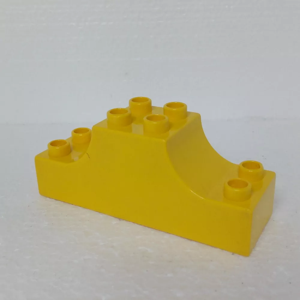 Lego® Duplo® Kostka 2x6x2 podstavec žlutá