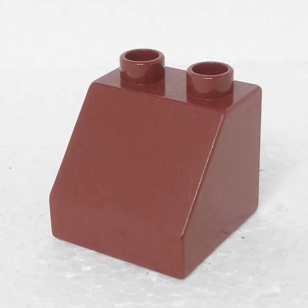 Lego® Duplo® Kostka 2x2 zkosená hnědá
