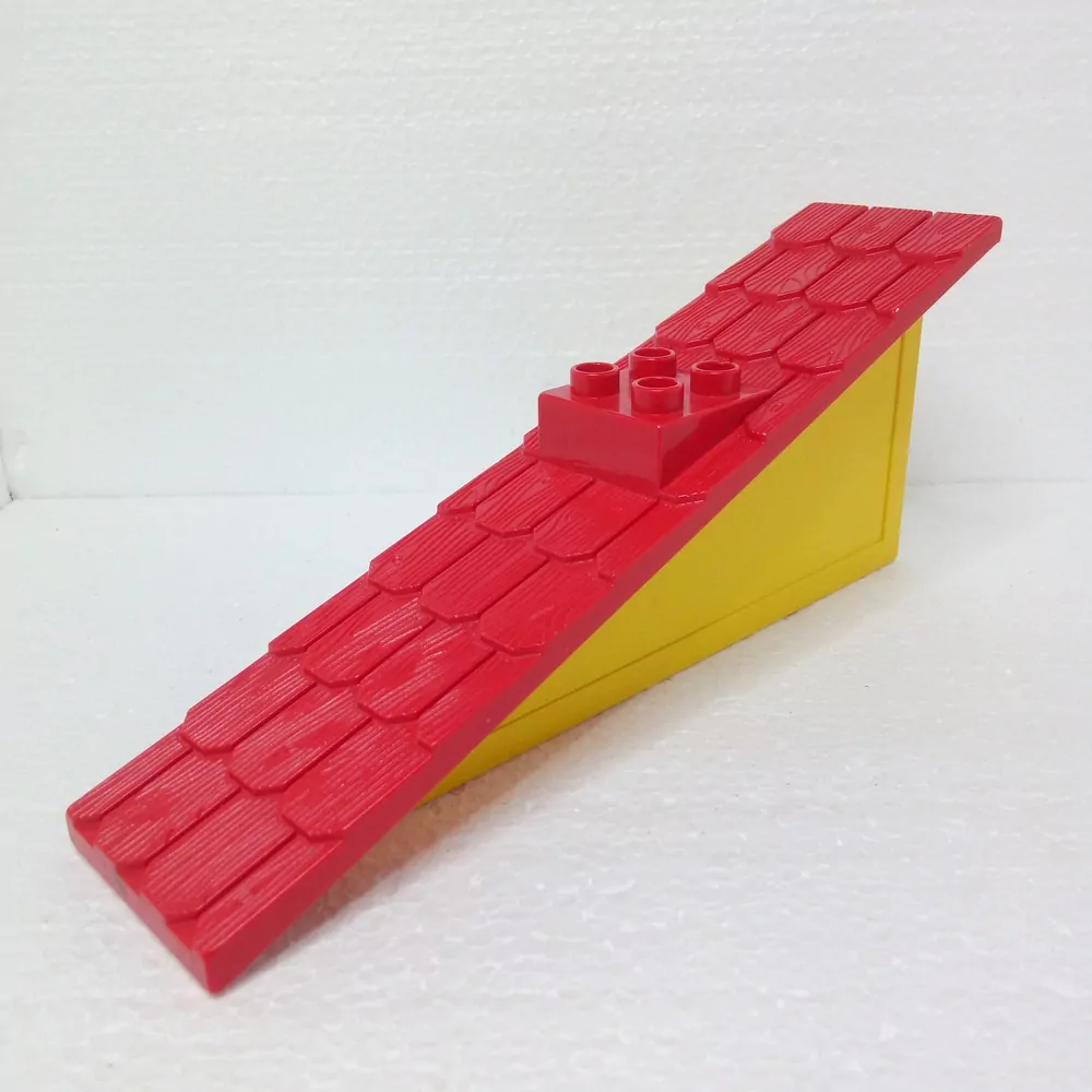 Lego® Duplo® Stříška červená, žlutá 1x11x4 s komínem
