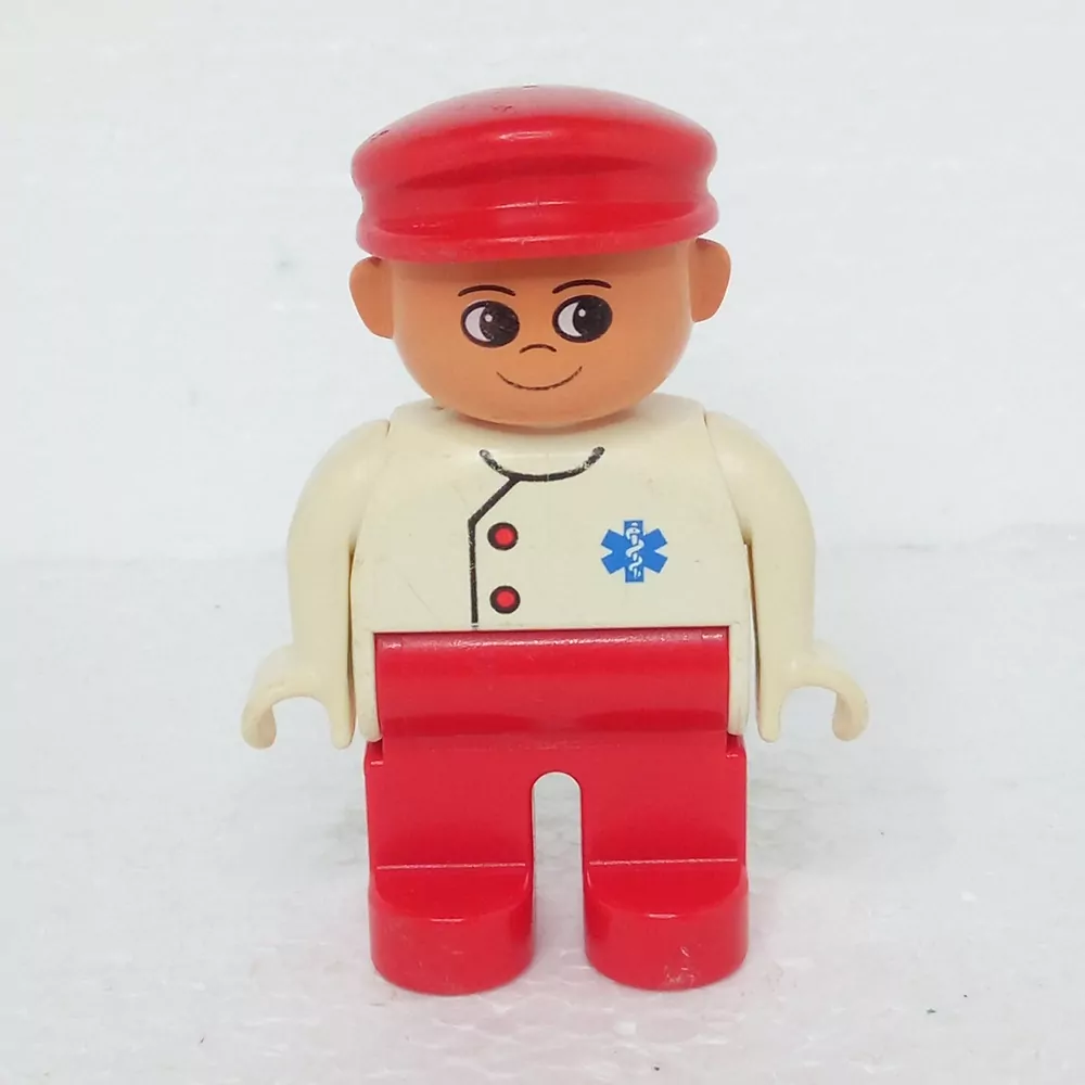 Lego® Duplo® Panáček Muž Lékař červená čepice