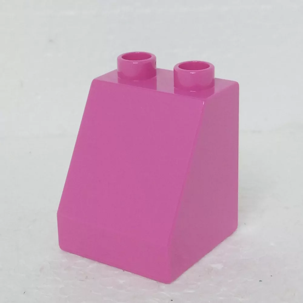 Lego® Duplo® Kostka 2x2x2 zkosená růžová