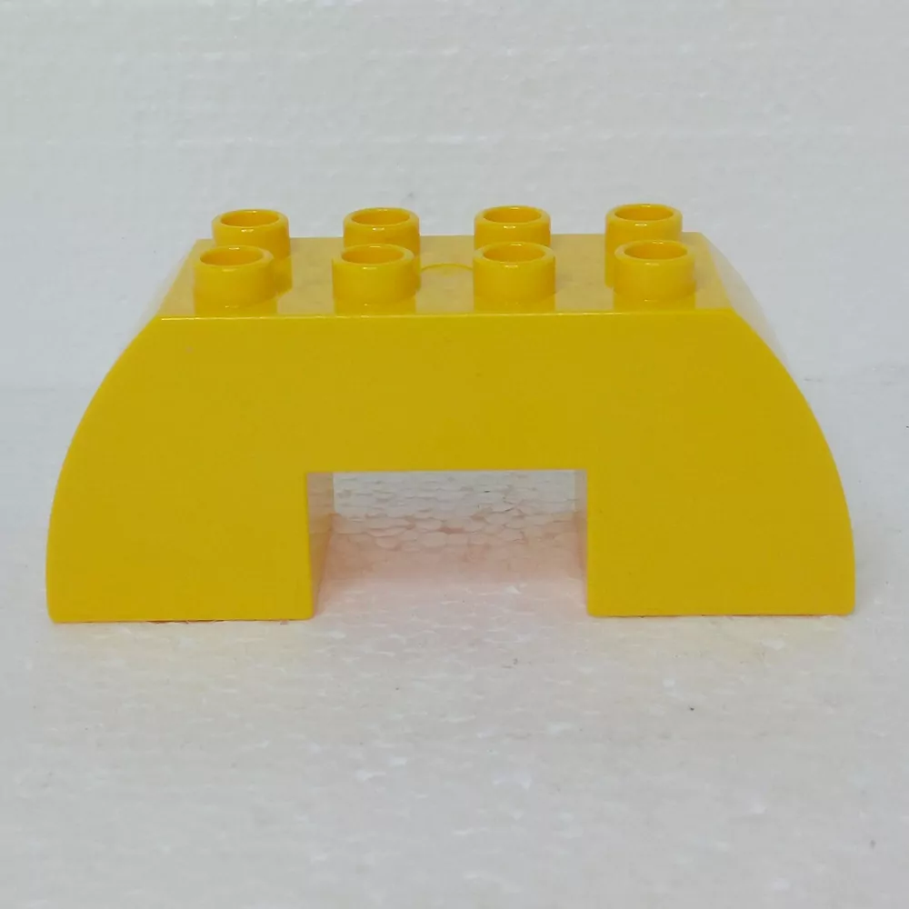 Lego® Duplo® Kostka 2x6x2 zakřivená žlutá