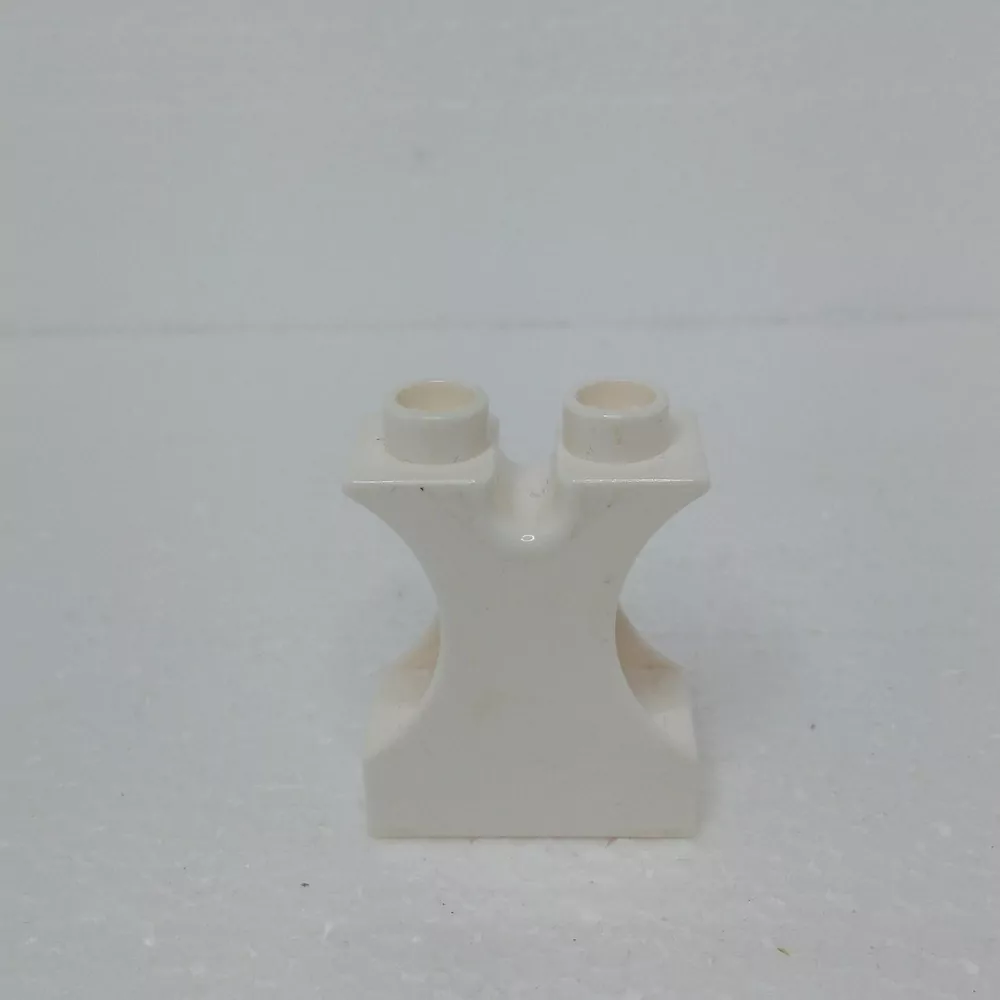 Lego® Duplo® Kostka 1x2x2 bílá s výřezem