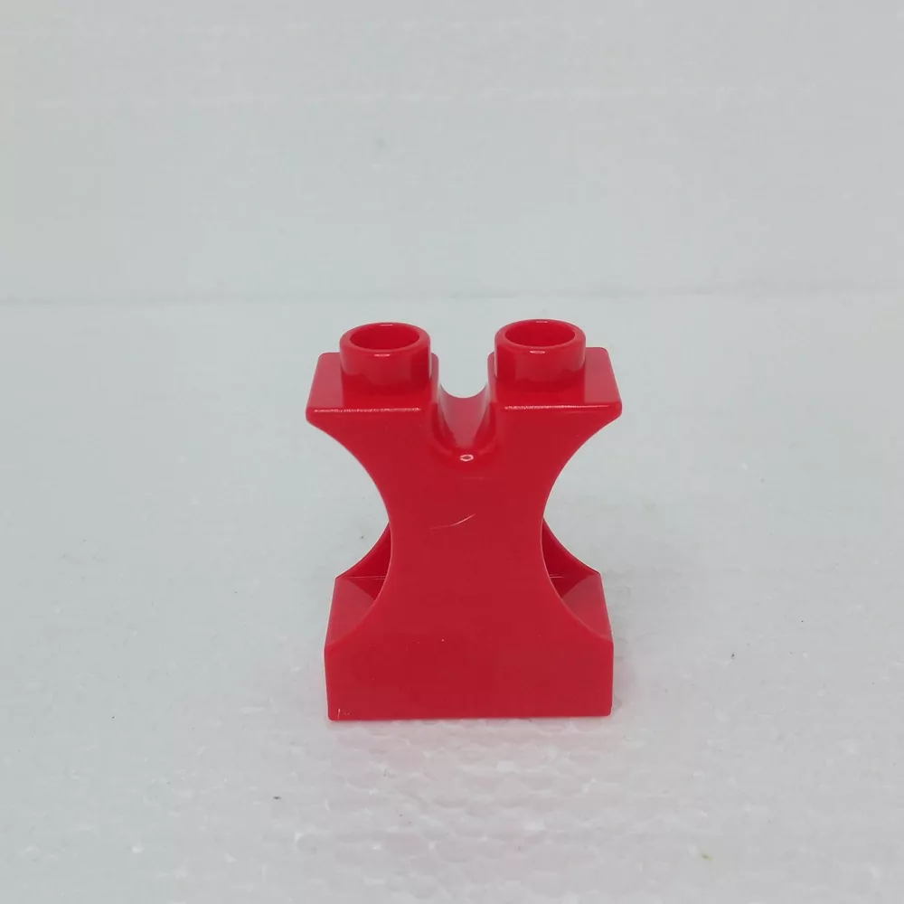 Lego® Duplo® Kostka 1x2x2 červená s výřezem