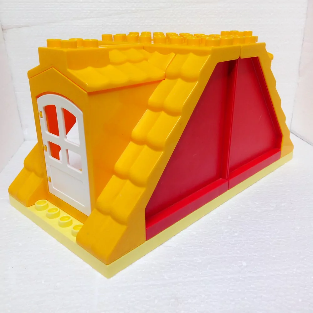 Lego® Duplo® Podkroví žluté (červená stěna) 8x16