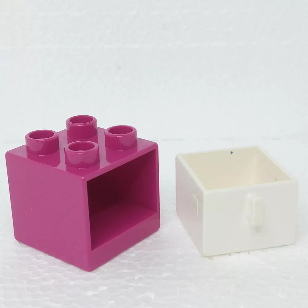 Lego® Duplo® Skříňka fialová, bílý šuplík