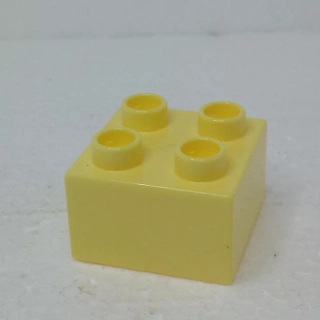 Lego® Duplo® Kostka 2x2 světle žlutá